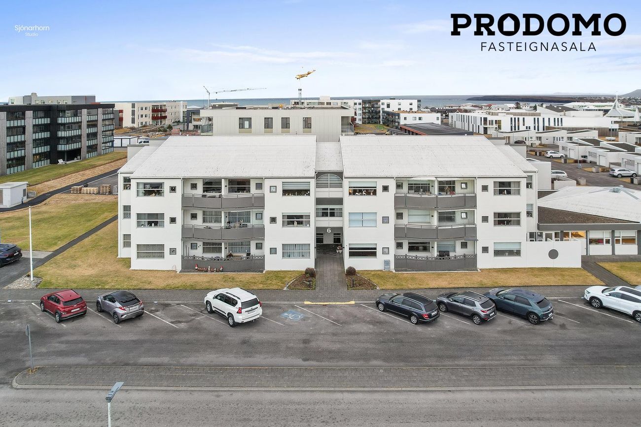 Vallarbraut 6 - 0303, 260 Reykjanesbær