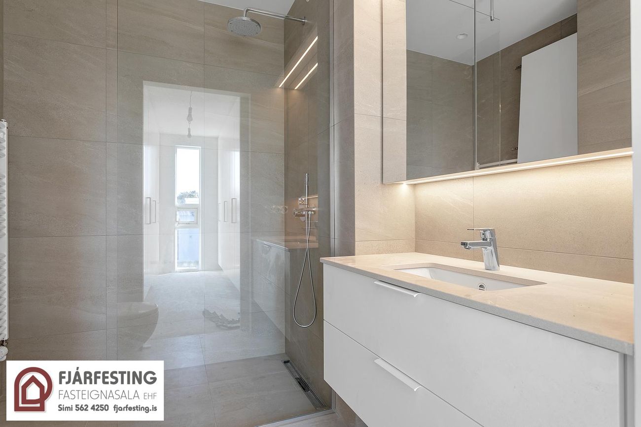 Naustavör 62, 200 Kópavogur
