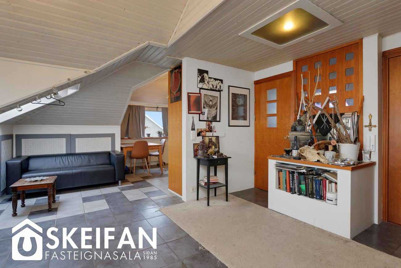 Hraunteigur 15, 105 Reykjavík