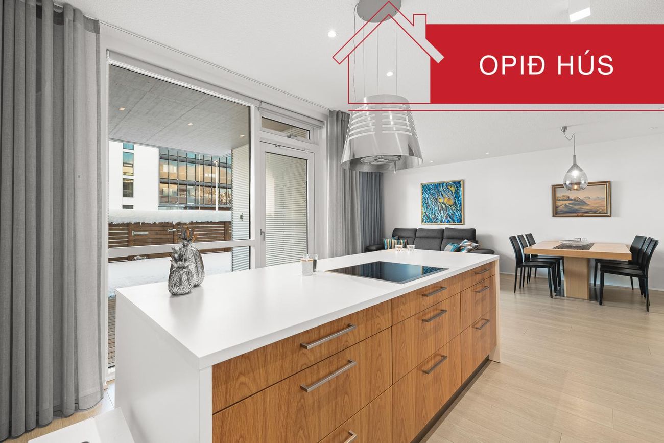 Lundur 9, 200 Kópavogur