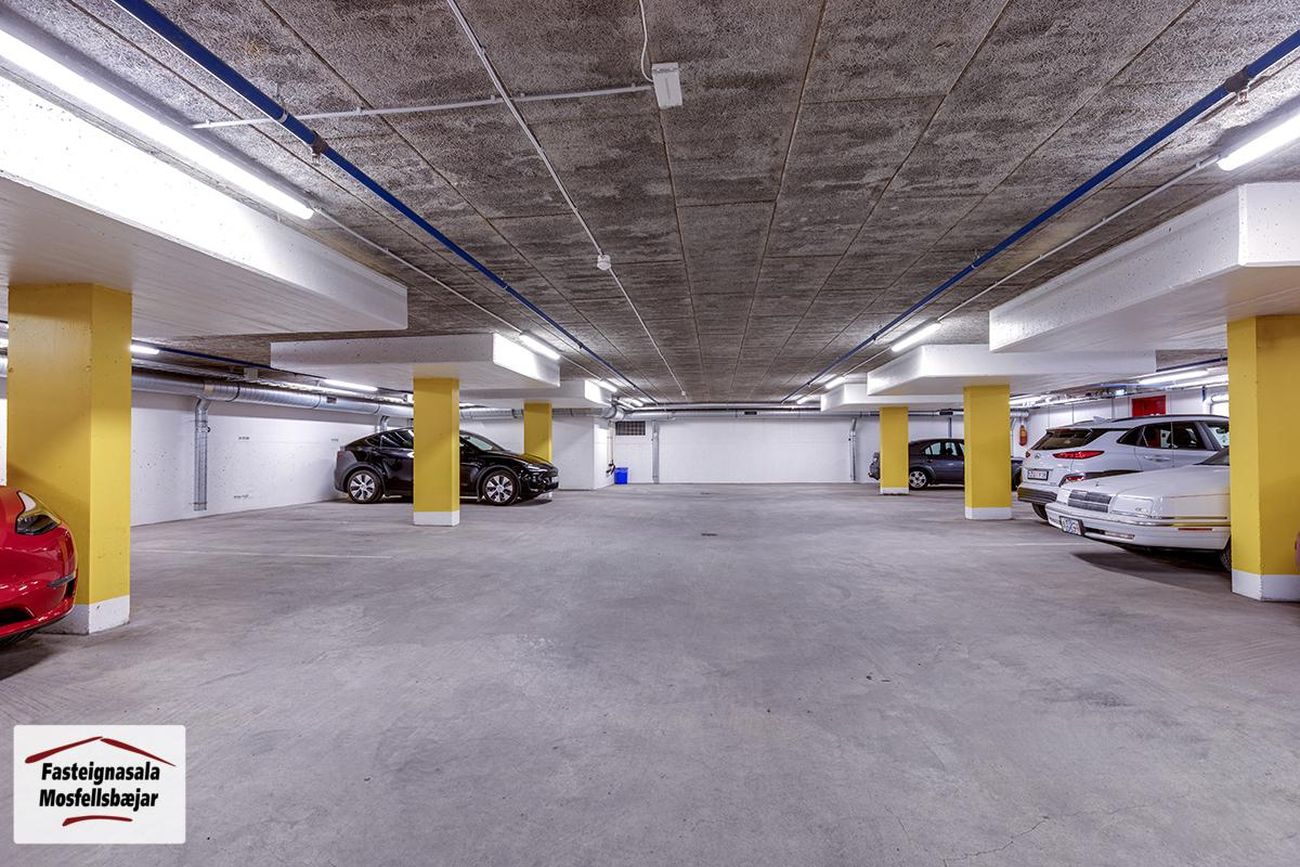 Bjarkarholt 25, 270 Mosfellsbær