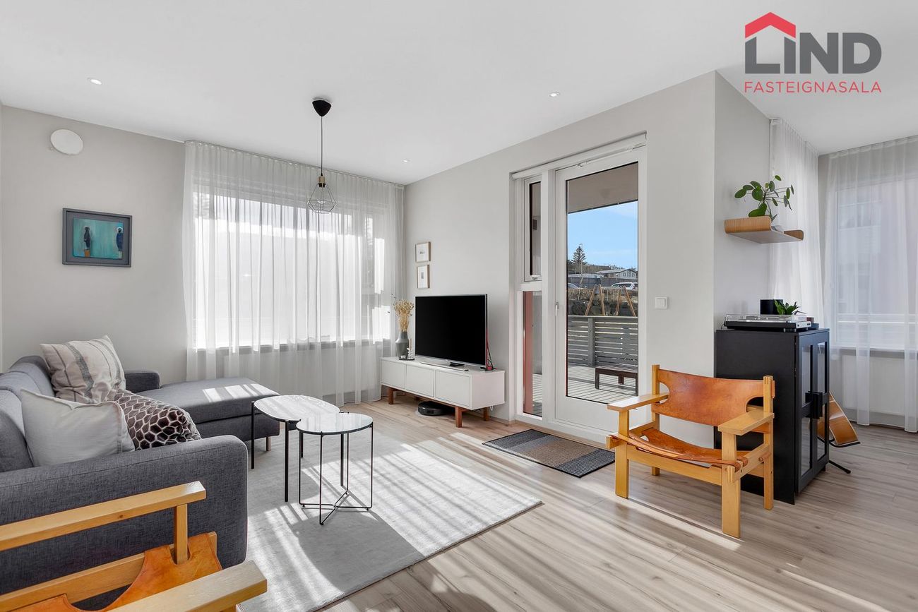 Naustavör 10, 200 Kópavogur