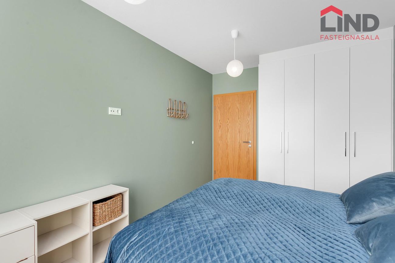 Naustavör 10, 200 Kópavogur