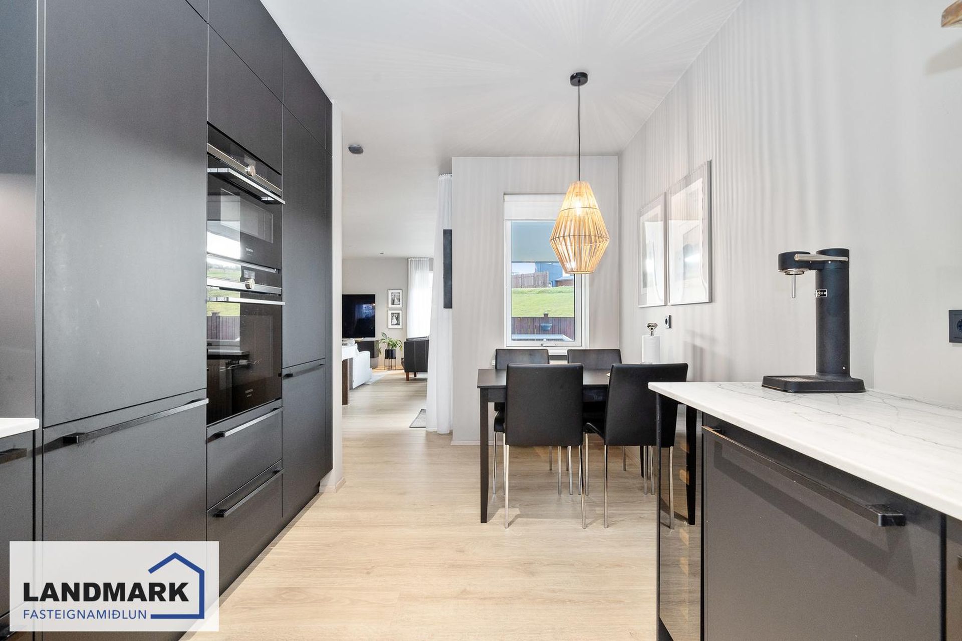 Ásakór 12, 203 Kópavogur