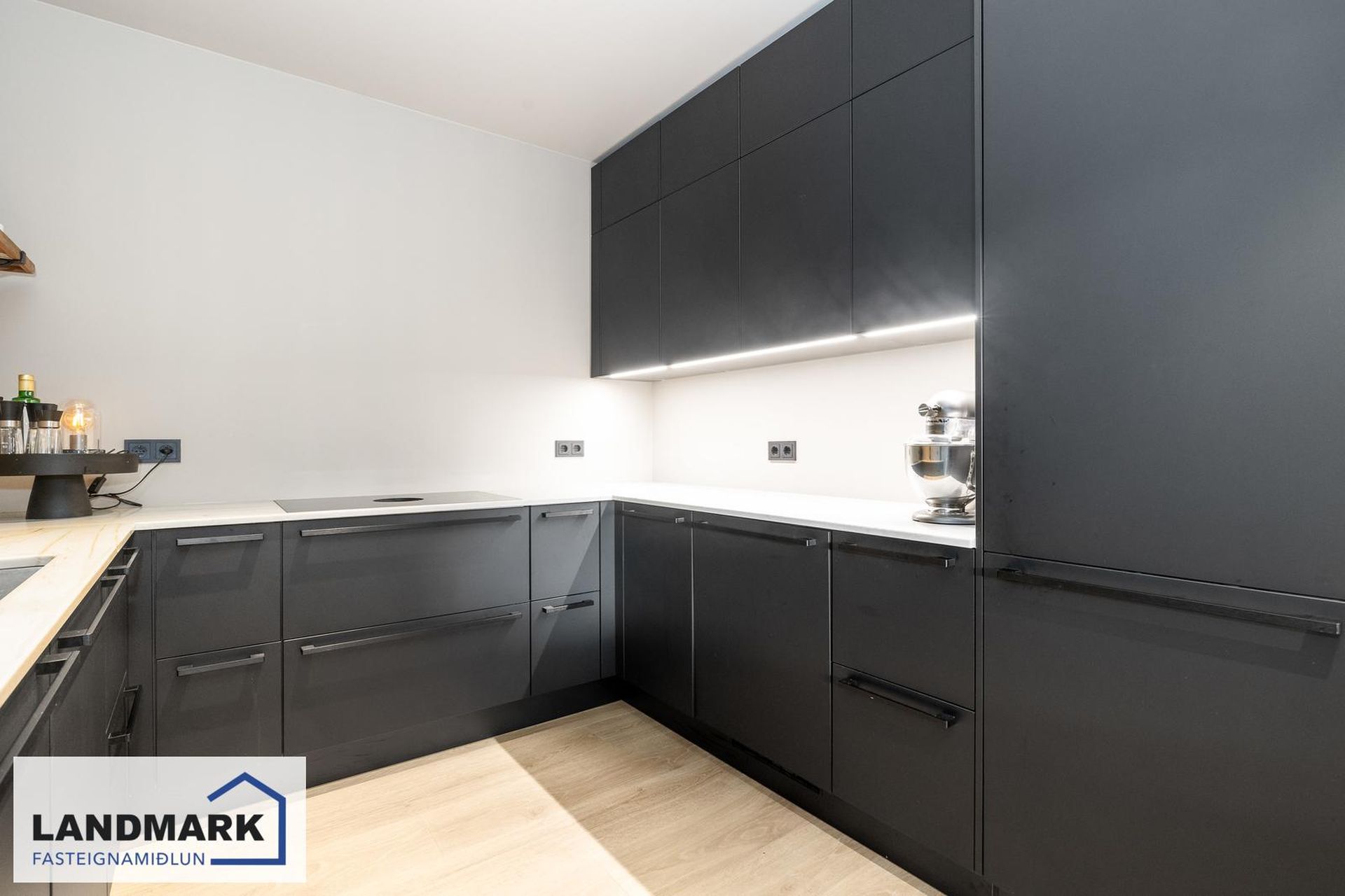 Ásakór 12, 203 Kópavogur