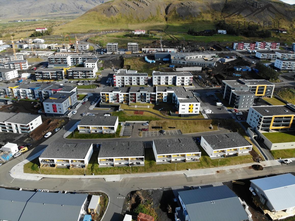 Vefarastræti 20, 270 Mosfellsbær