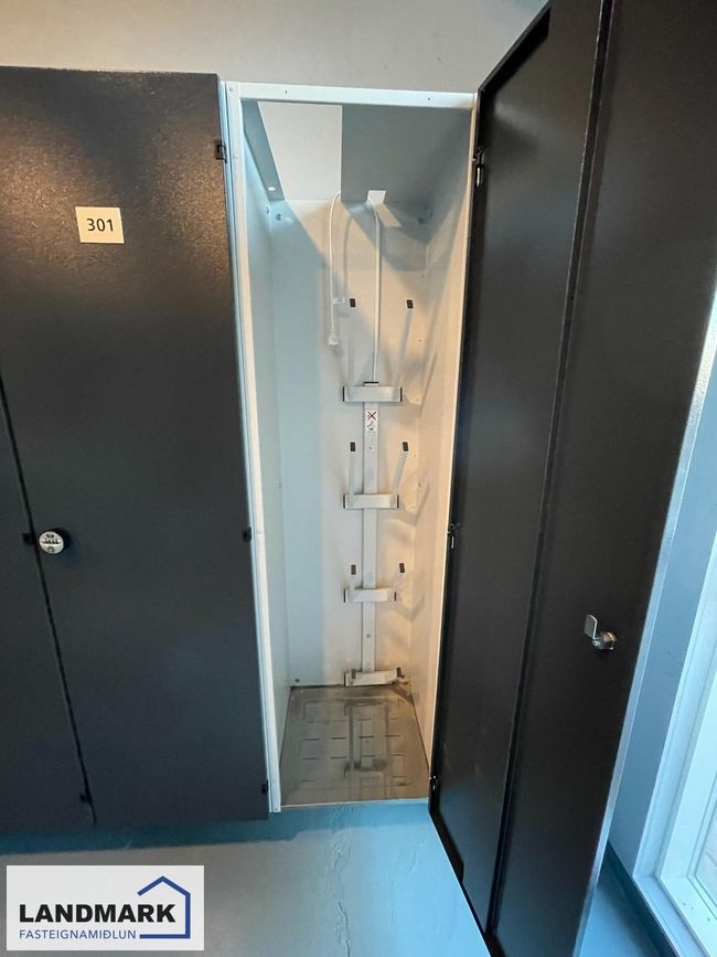 Tryggvabraut 24, 600 Akureyri