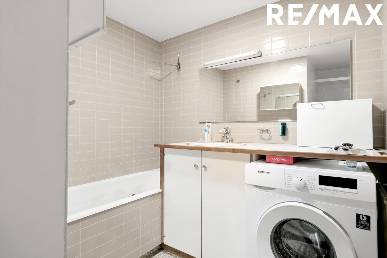Hraunbær 58, 110 Reykjavík