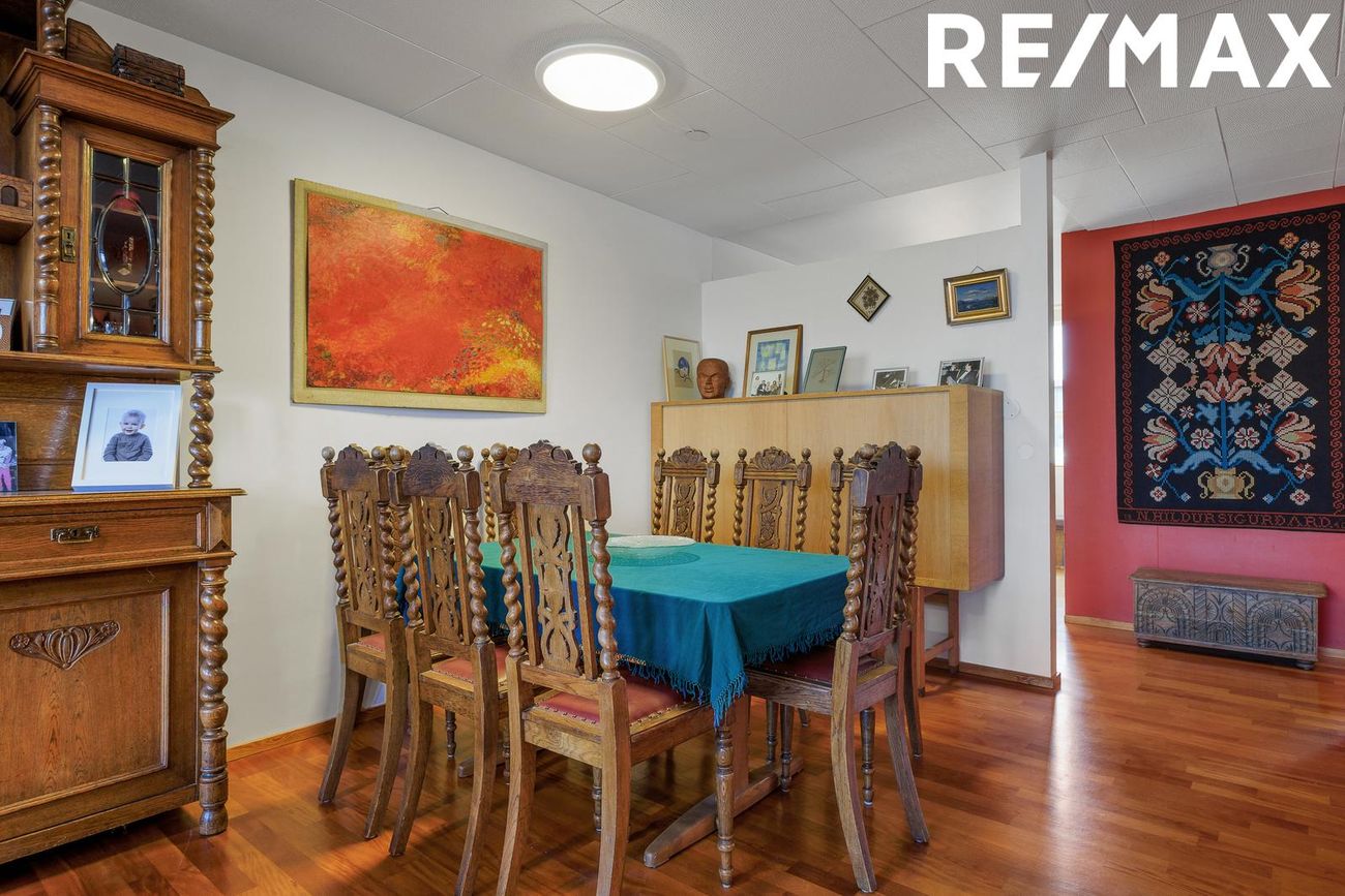 Hraunbær 58, 110 Reykjavík