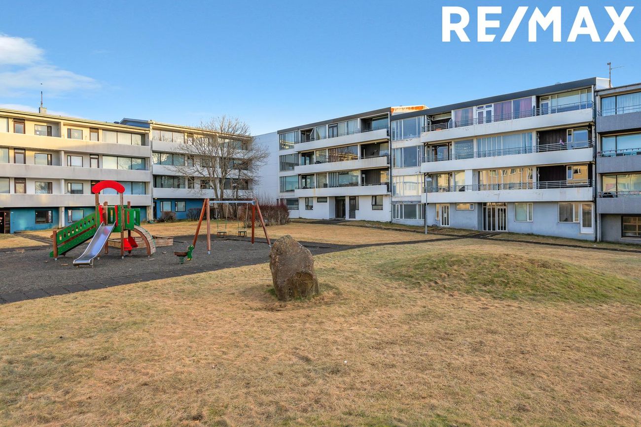 Hraunbær 58, 110 Reykjavík