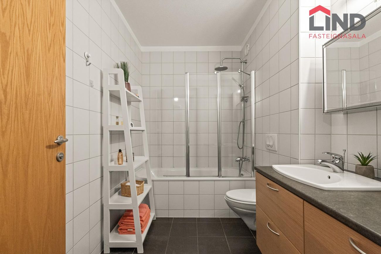 Helluvað 19, 110 Reykjavík