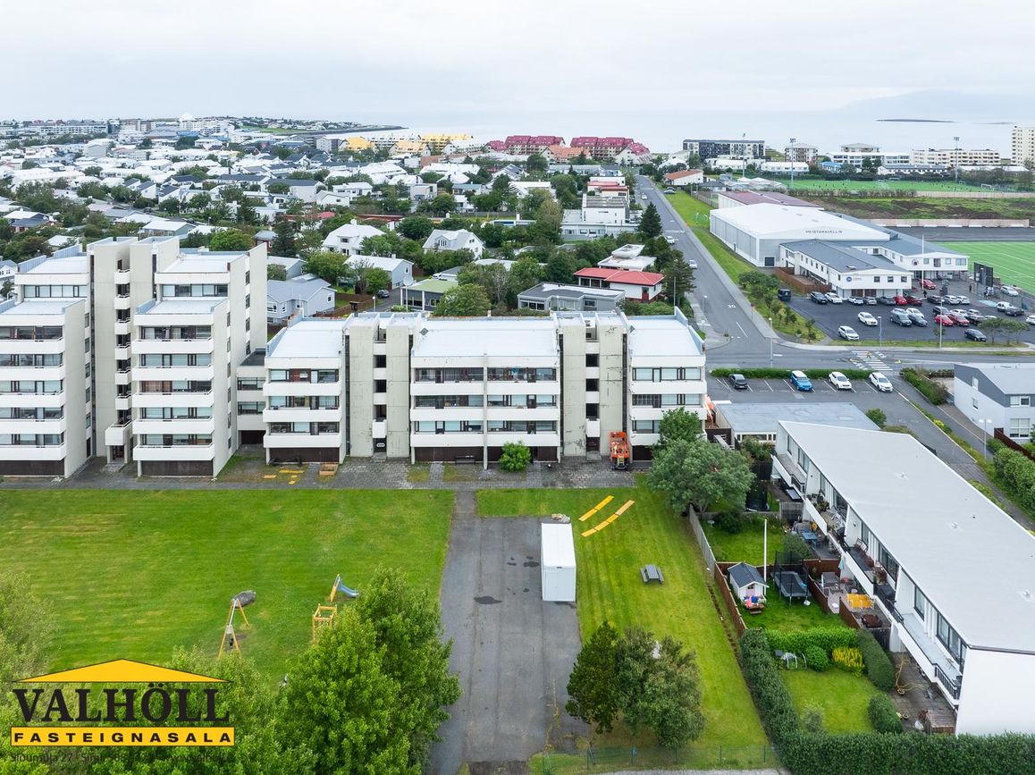 Kaplaskjólsvegur 89, 107 Reykjavík