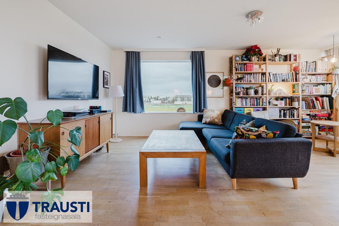 Álftamýri 54, 108 Reykjavík