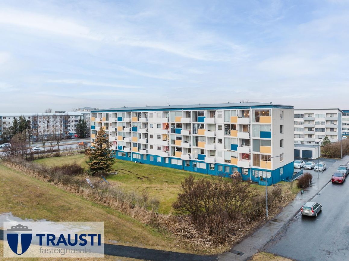Álftamýri 54, 108 Reykjavík