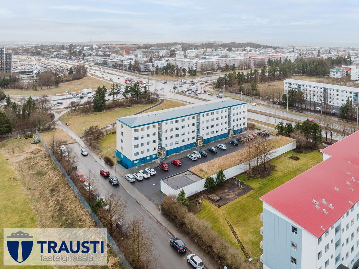 Álftamýri 54, 108 Reykjavík