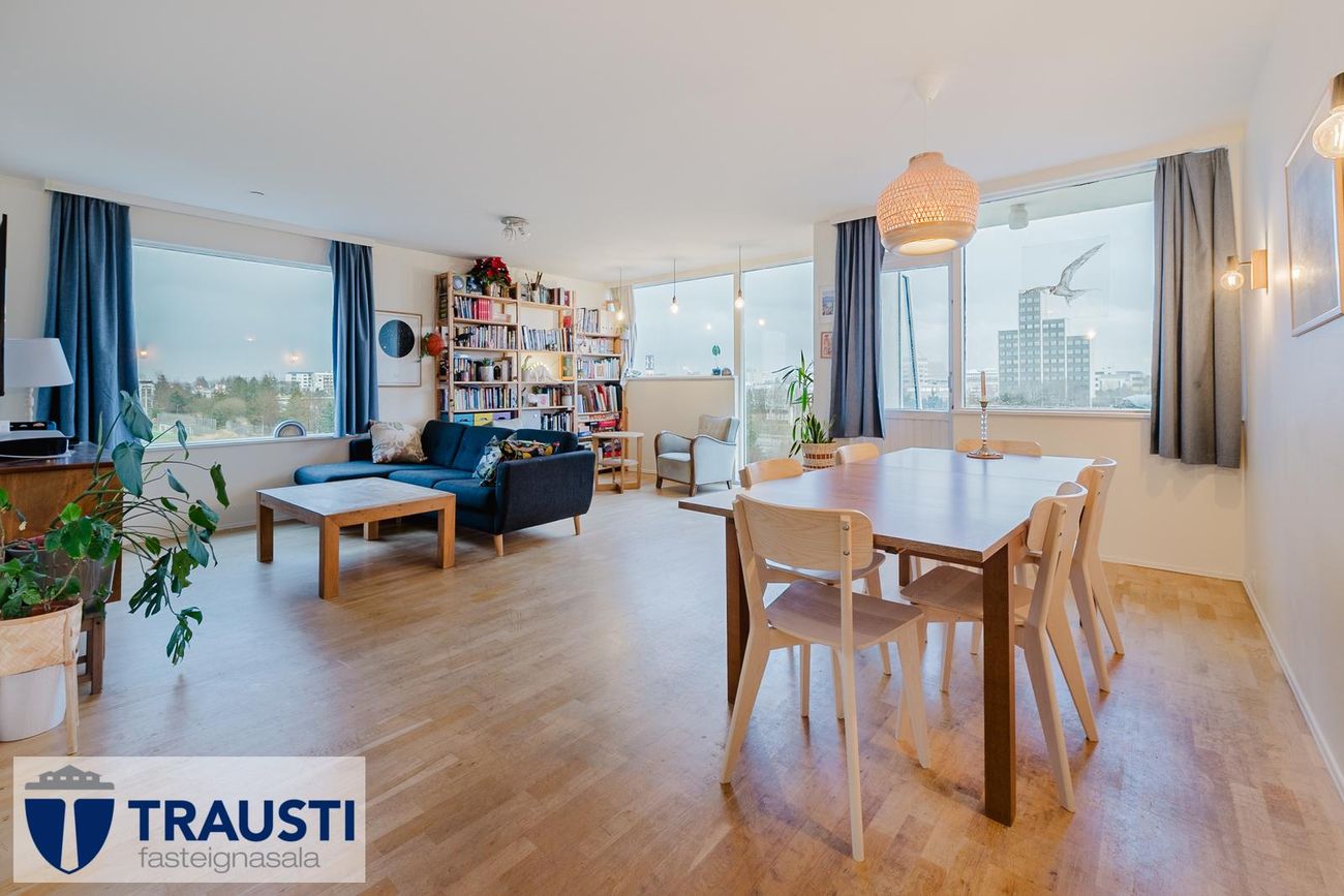 Álftamýri 54, 108 Reykjavík