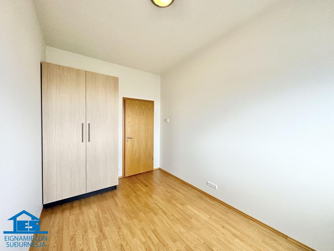 Tjarnabraut 14, 260 Reykjanesbær