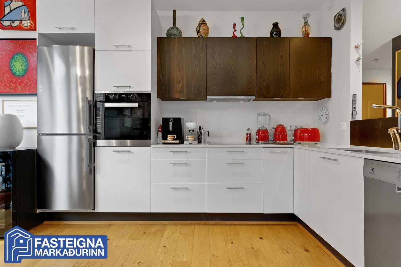 Lindargata 37 - 0201, 101 Reykjavík