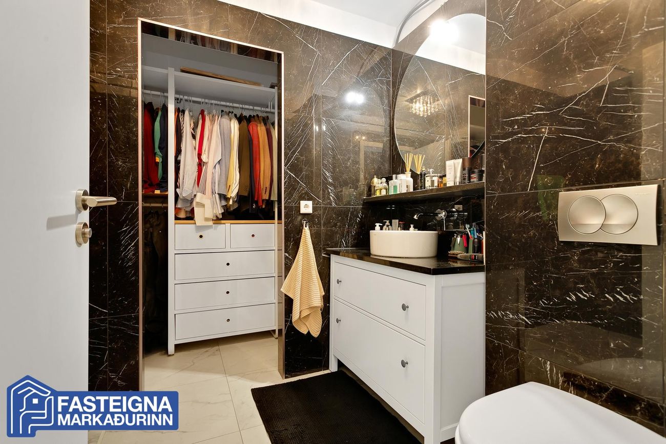 Lindargata 37 - 0201, 101 Reykjavík