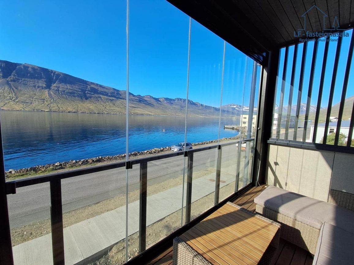 Hafnarbraut 40, 740 Fjarða
