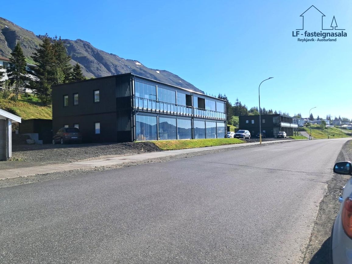 Hafnarbraut 40, 740 Fjarða