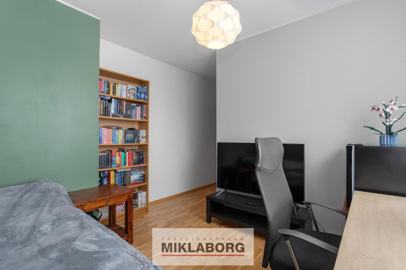Marteinslaug 10, 113 Reykjavík