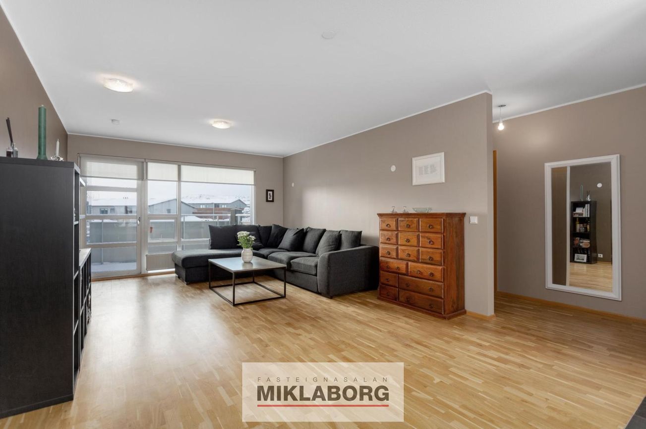 Marteinslaug 10, 113 Reykjavík