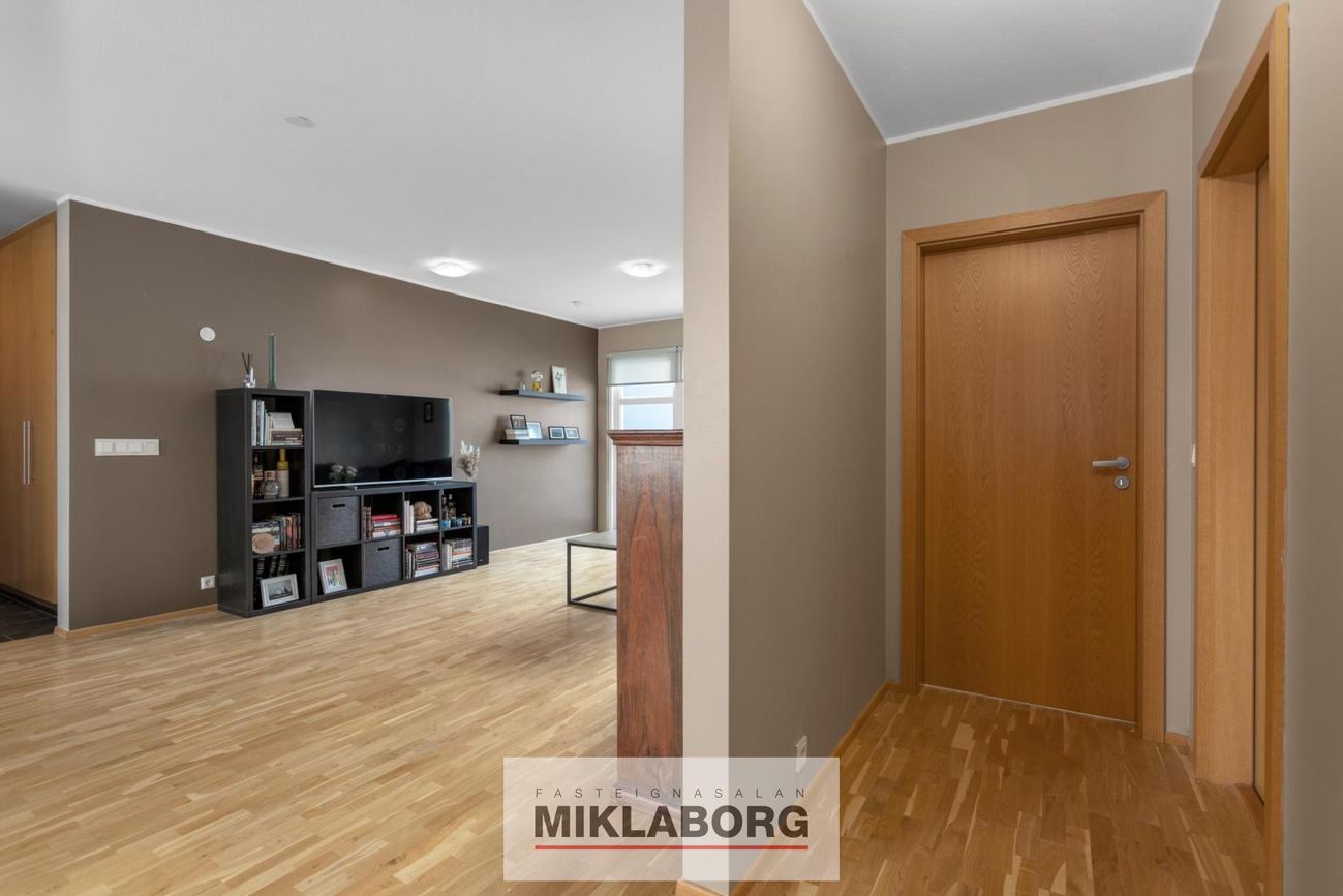 Marteinslaug 10, 113 Reykjavík