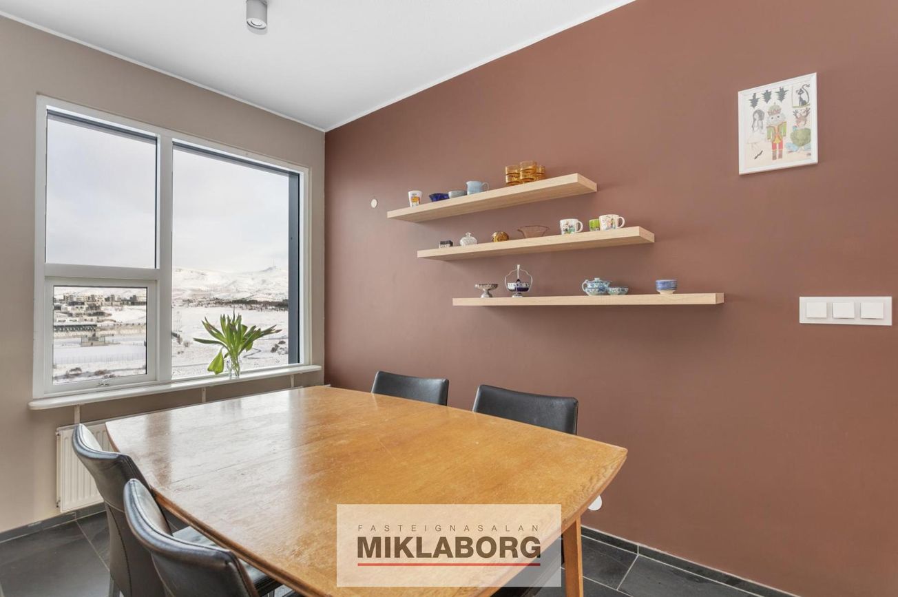 Marteinslaug 10, 113 Reykjavík