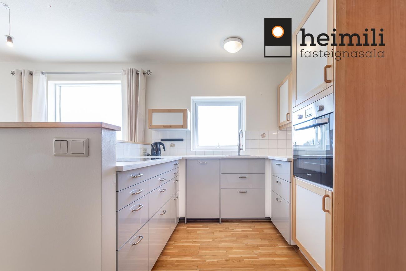Hraunbær 103, 110 Reykjavík