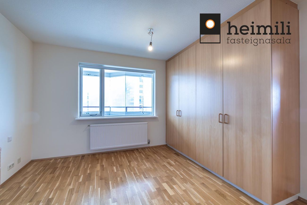 Hraunbær 103, 110 Reykjavík
