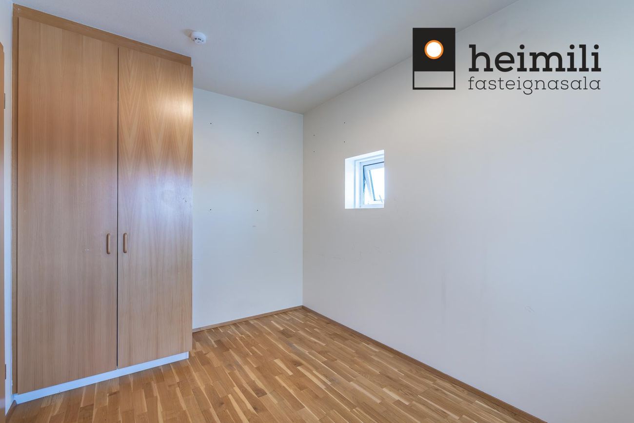 Hraunbær 103, 110 Reykjavík