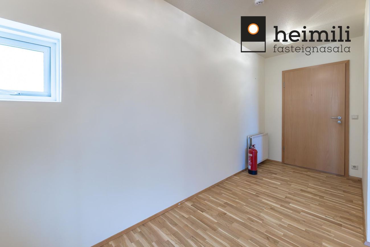 Hraunbær 103, 110 Reykjavík
