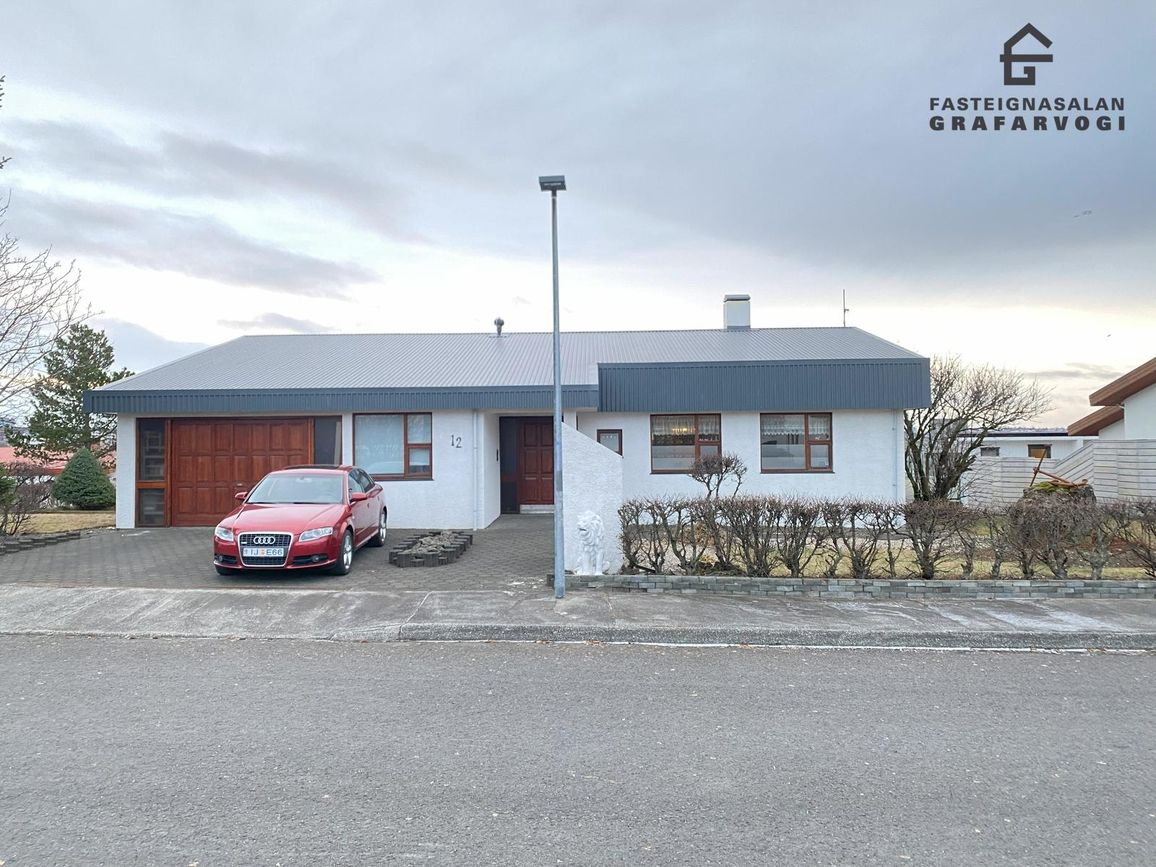 Gerðhamrar 12, 112 Reykjavík