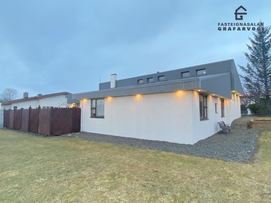 Gerðhamrar 12, 112 Reykjavík