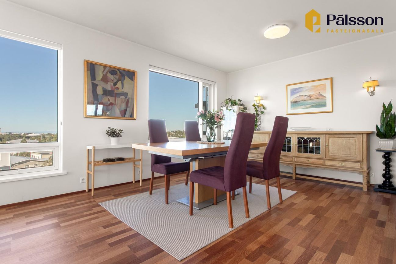 Sólheimar 23, 104 Reykjavík