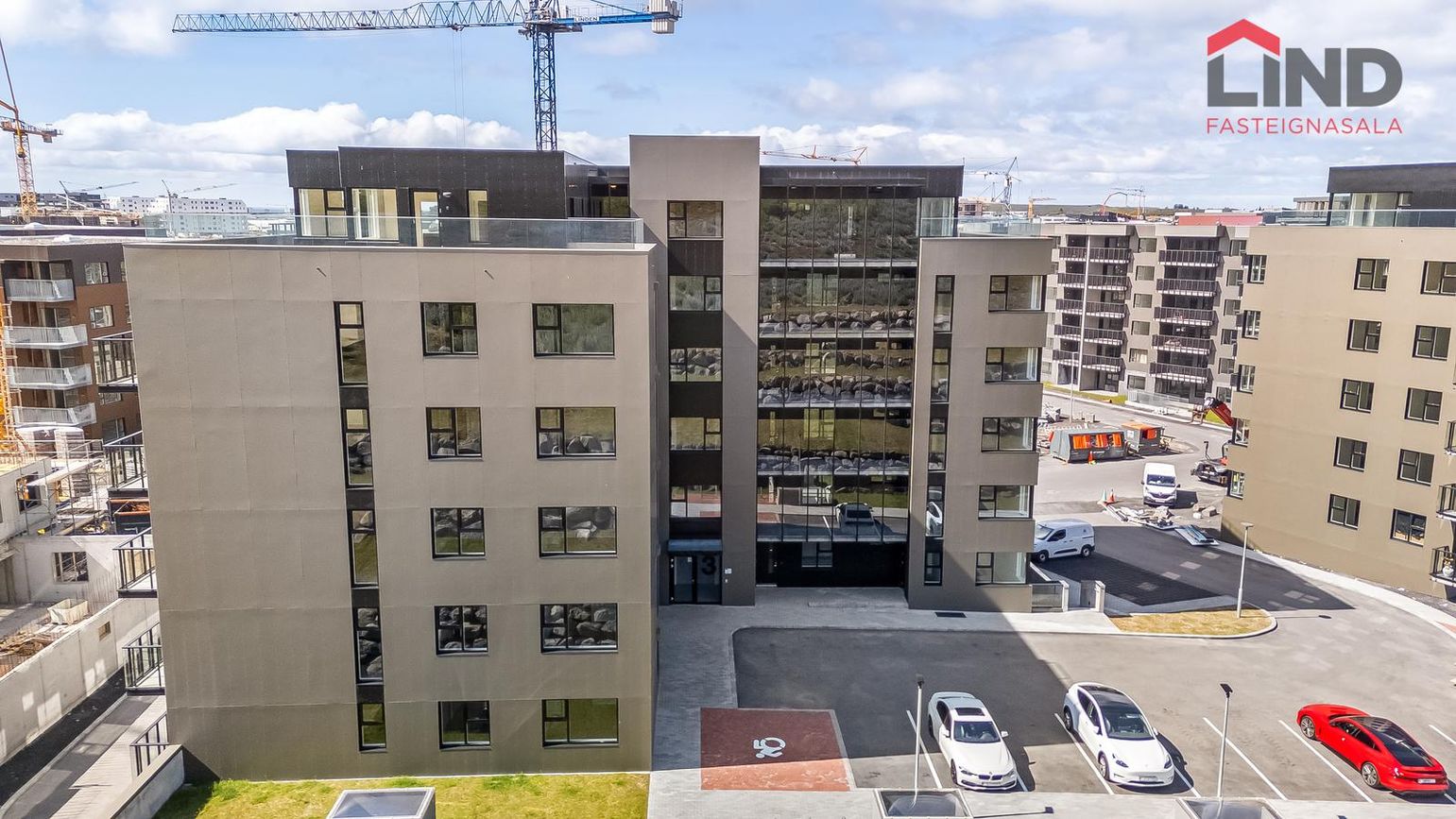 Baughamar 3 - 0201, 221 Hafnarfjörður