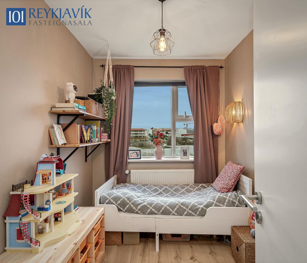 Vesturberg 122, 111 Reykjavík