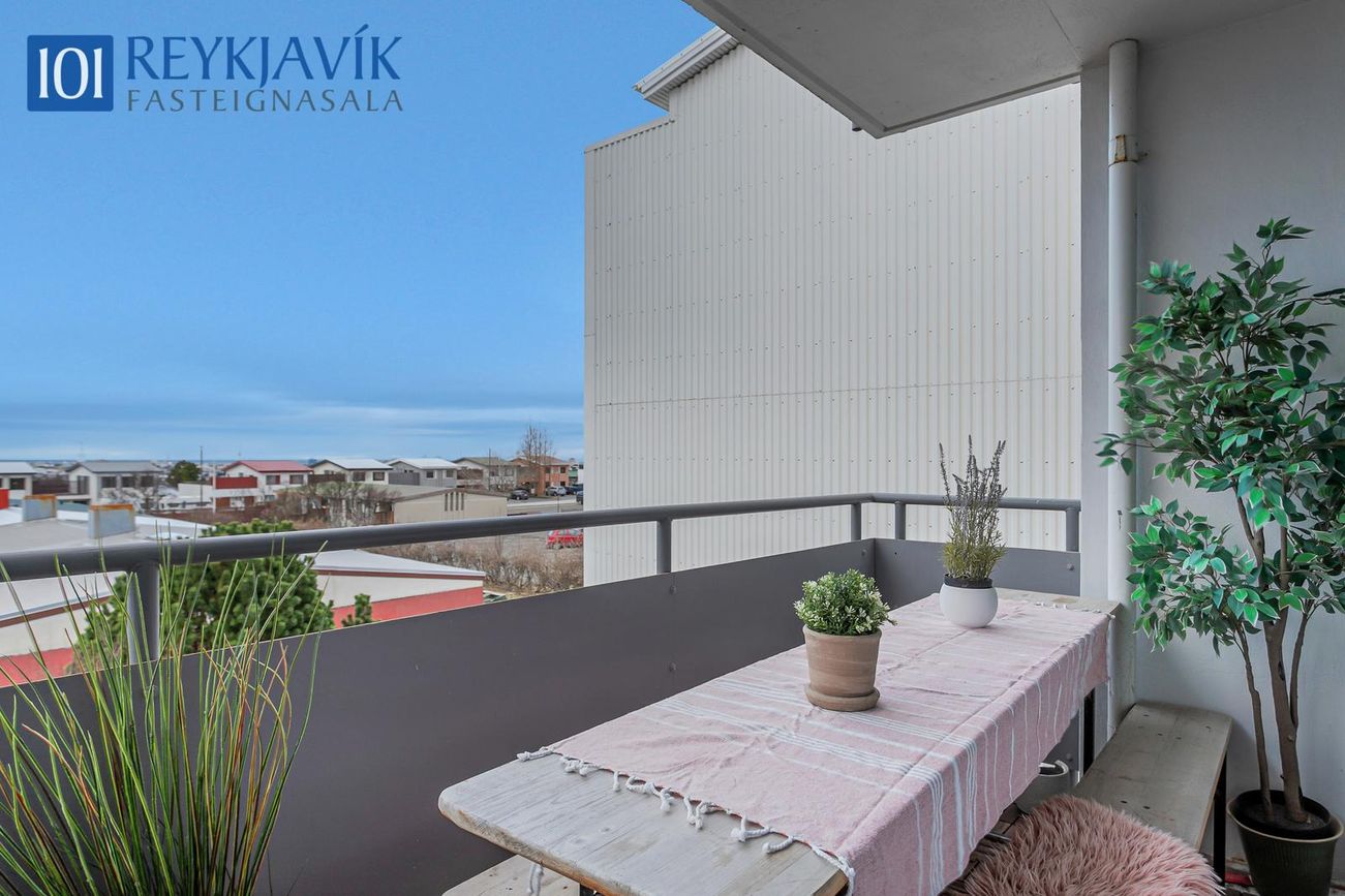 Vesturberg 122, 111 Reykjavík