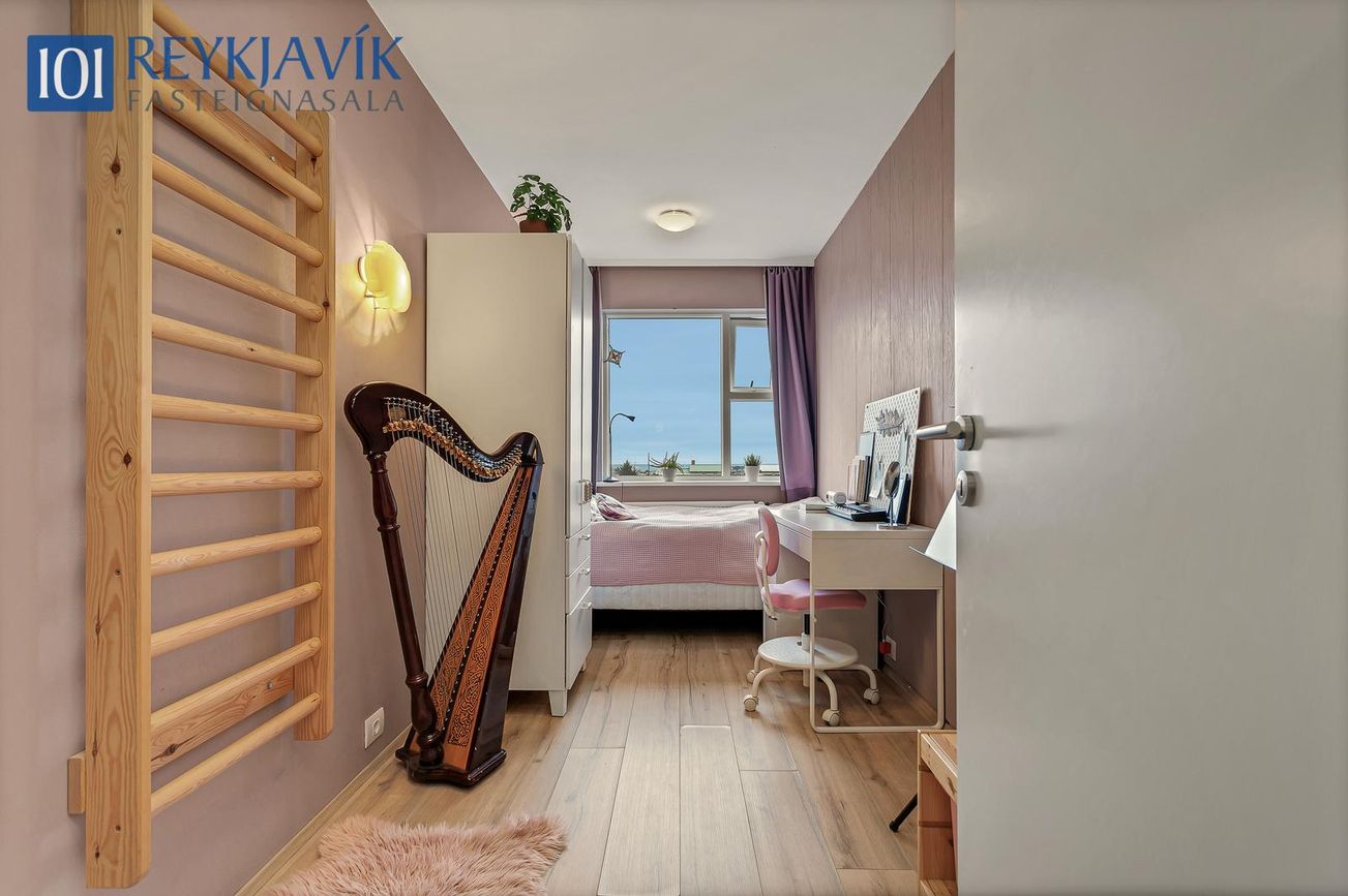 Vesturberg 122, 111 Reykjavík