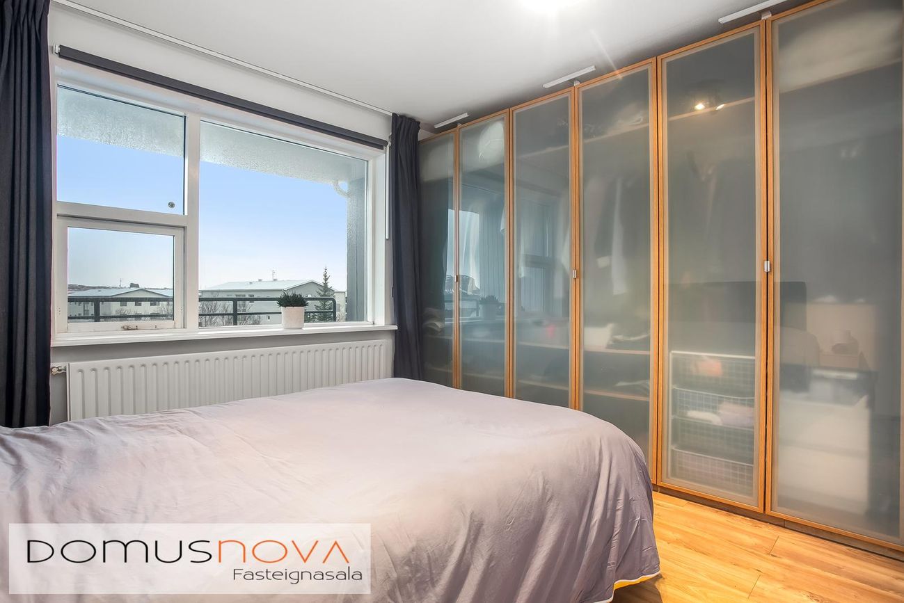 Laufengi 11, 112 Reykjavík