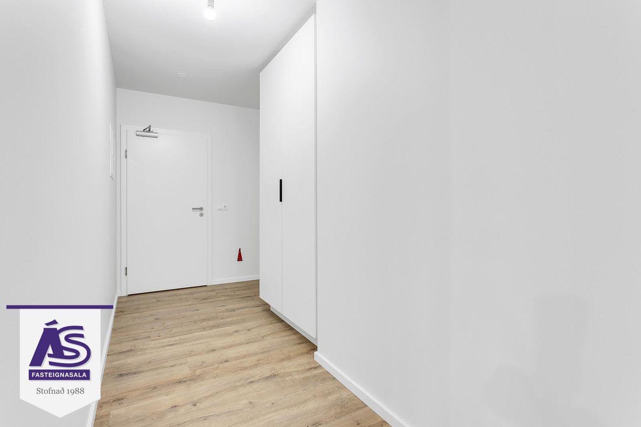 Geislaskarð 6, 221 Hafnarfjörður