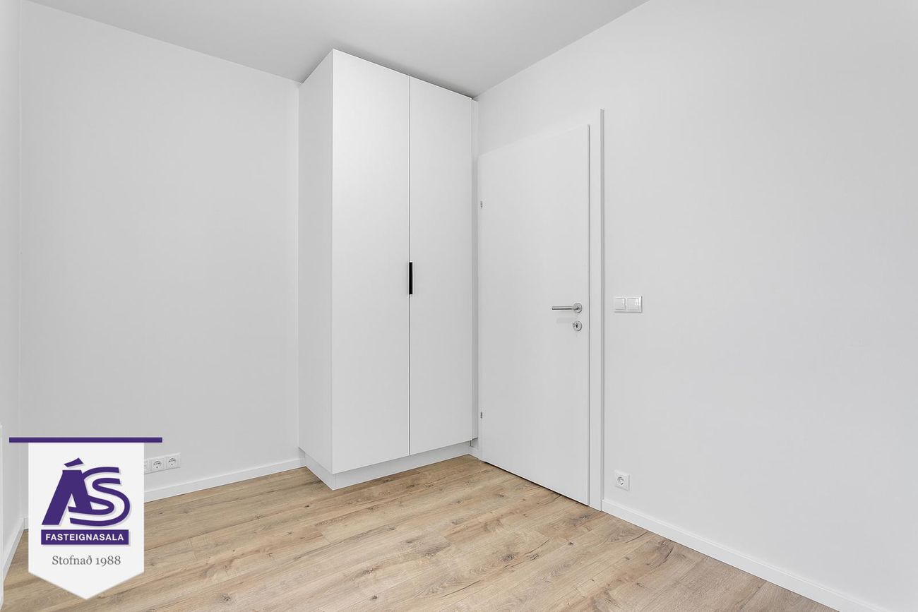 Geislaskarð 6, 221 Hafnarfjörður