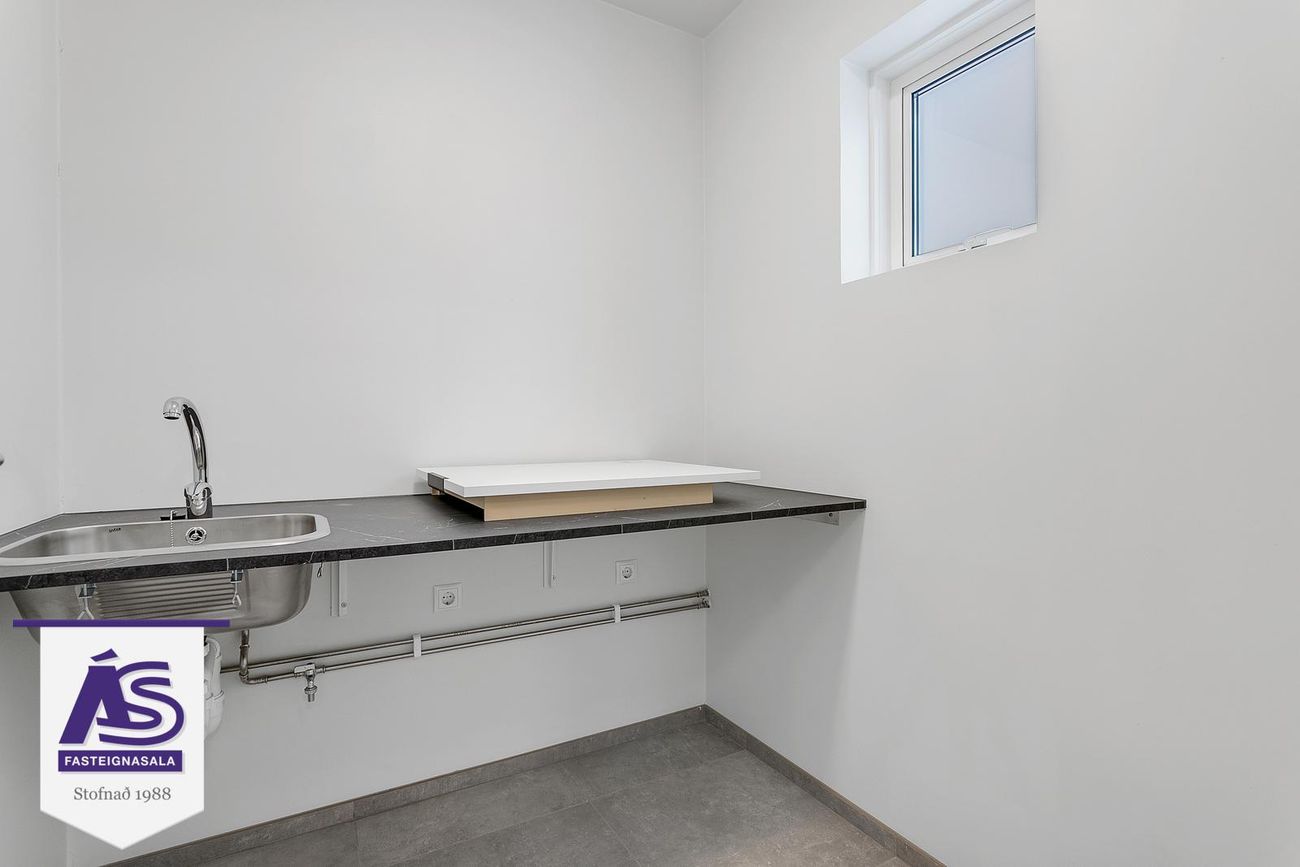 Geislaskarð 6, 221 Hafnarfjörður