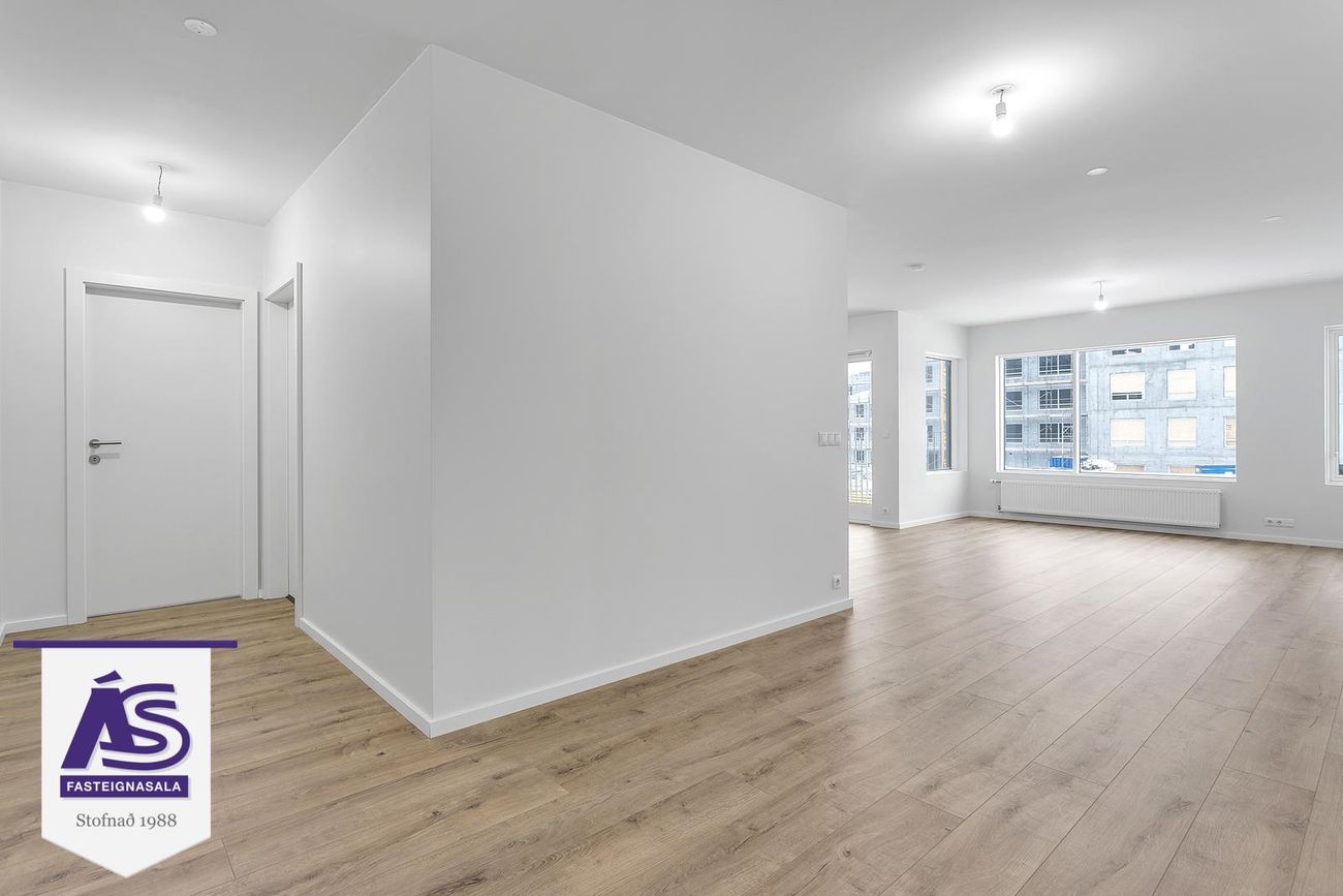 Geislaskarð 6, 221 Hafnarfjörður