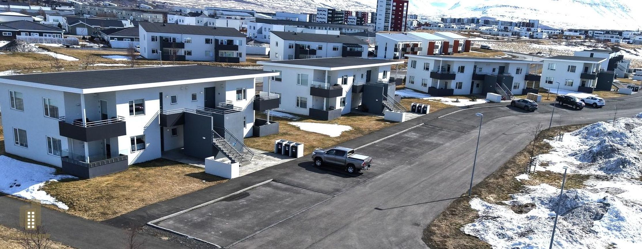 Jaðarstún 12, 600 Akureyri