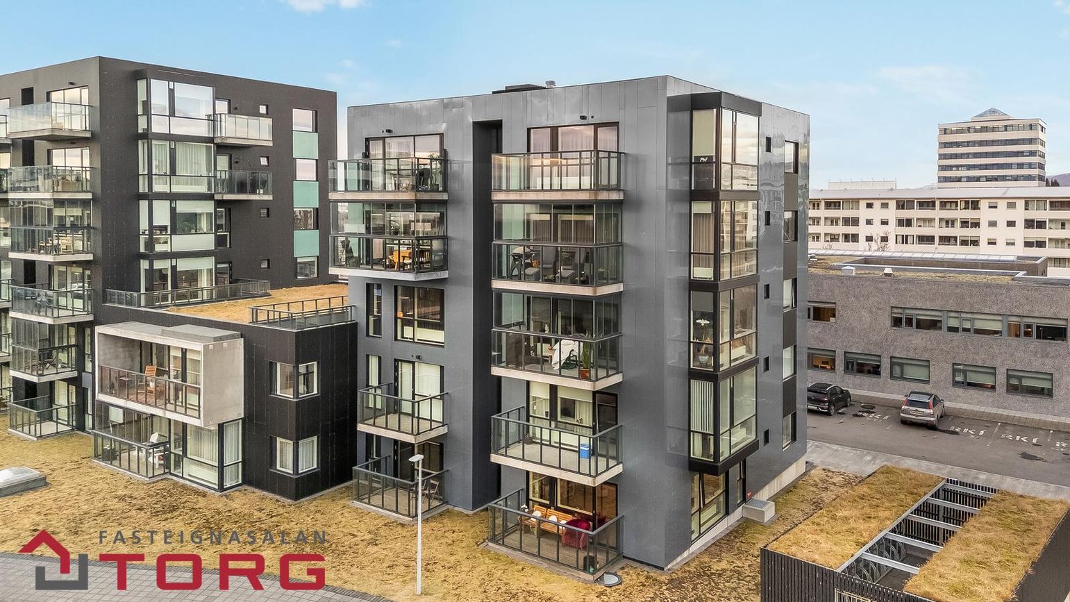Efstaleiti 11, 103 Reykjavík