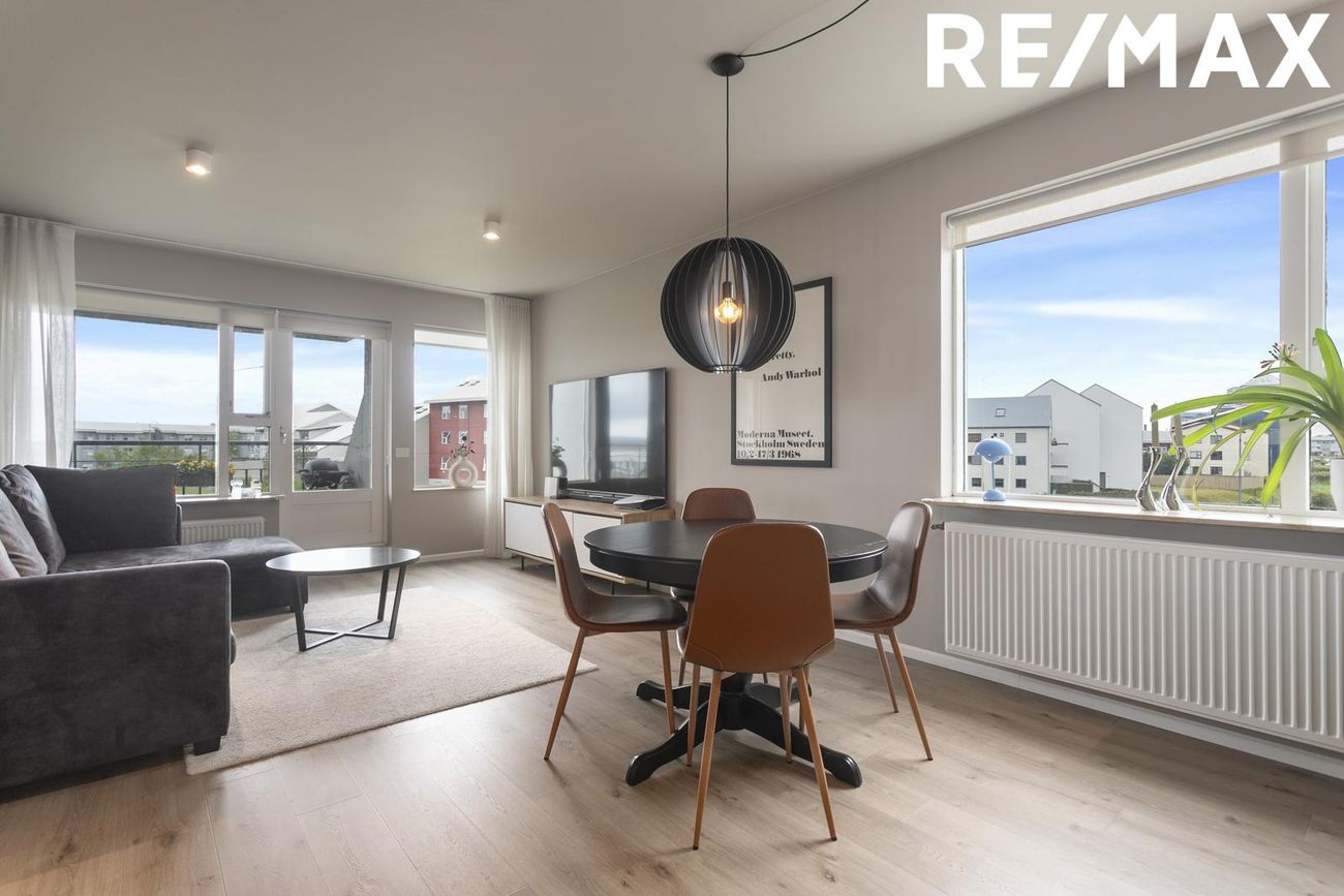 Móabarð 34, 220 Hafnarfjörður
