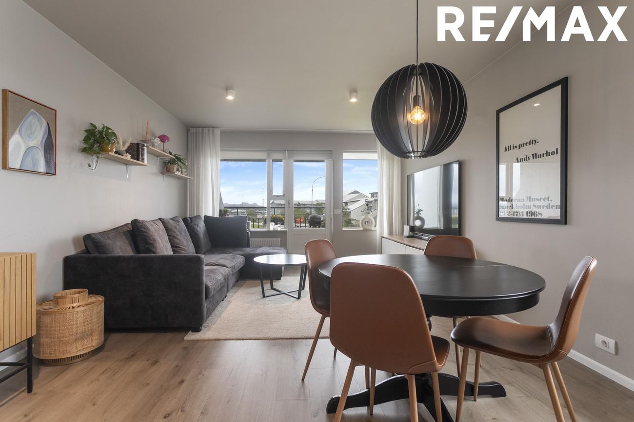 Móabarð 34, 220 Hafnarfjörður