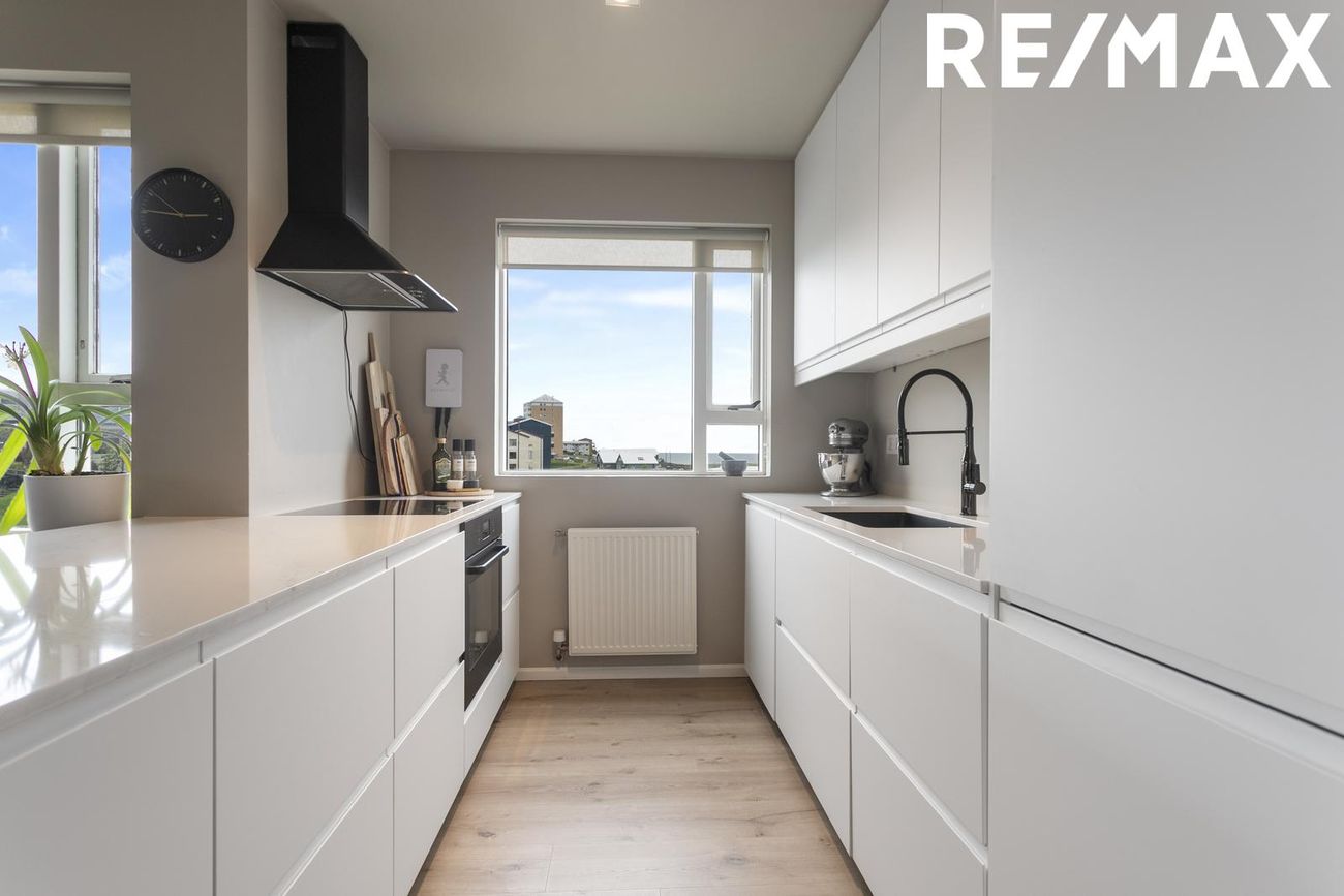 Móabarð 34, 220 Hafnarfjörður